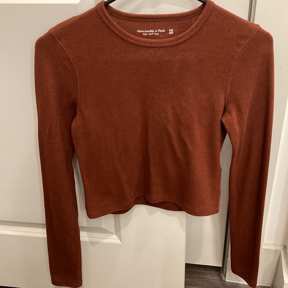NWOT Abercrombie & Fitch Long Sleeve Refined Cozy Crew Tee